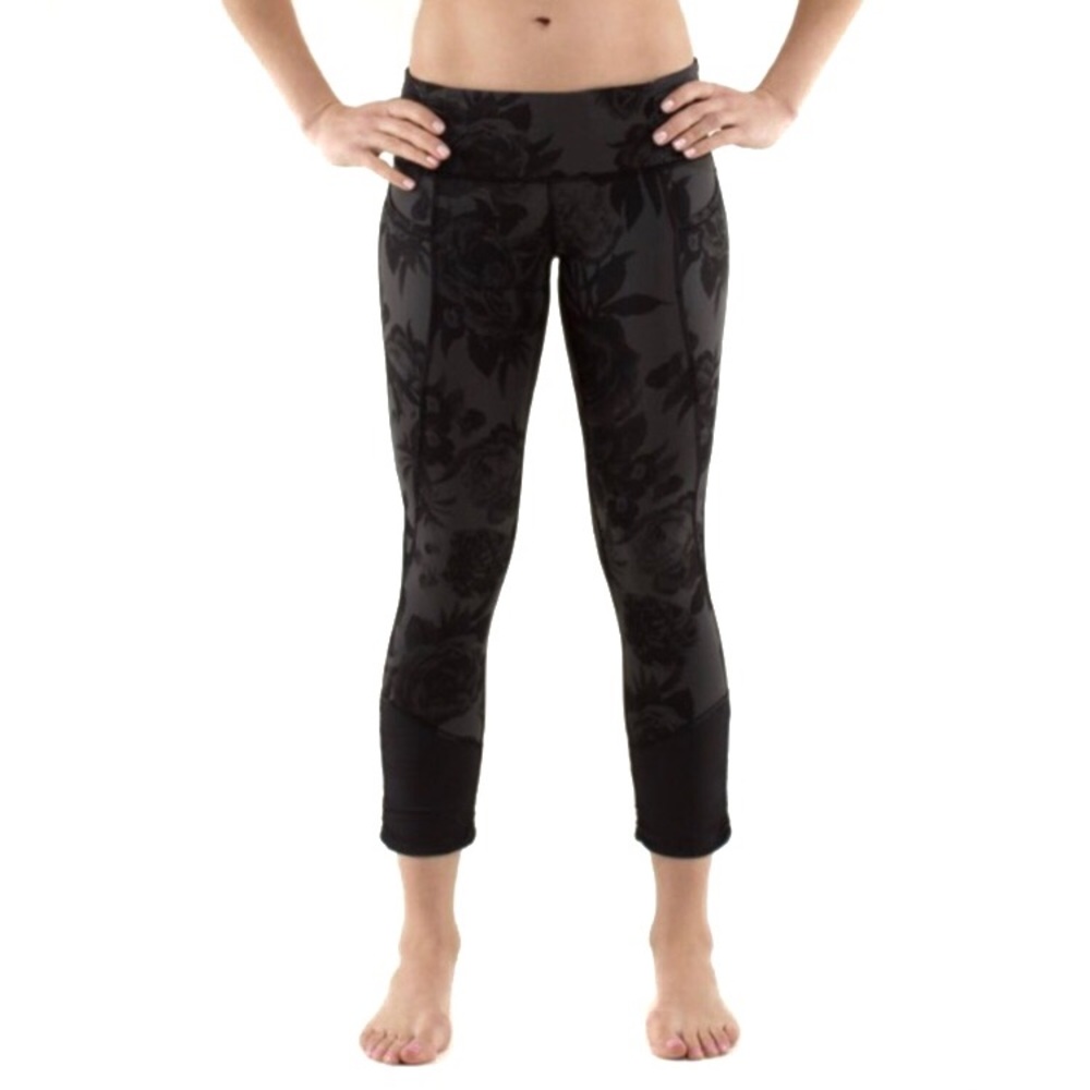 Lululemon Practice Daily Crop Leggings in Brisk Bloom Black Soot Floral Leggings